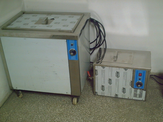Professional Ultrasonic Cleaning Machine Split Tank Design High Speed Centrifugal Dryer