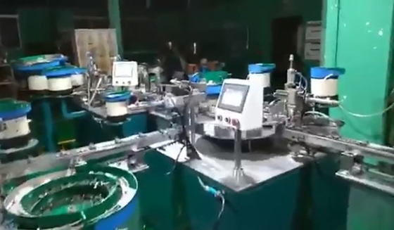 Kundenspezifische Automatisierungs-Ausrüstungs-Schwenkachse- kompl.ausrüstungs-Hightechmaschine
